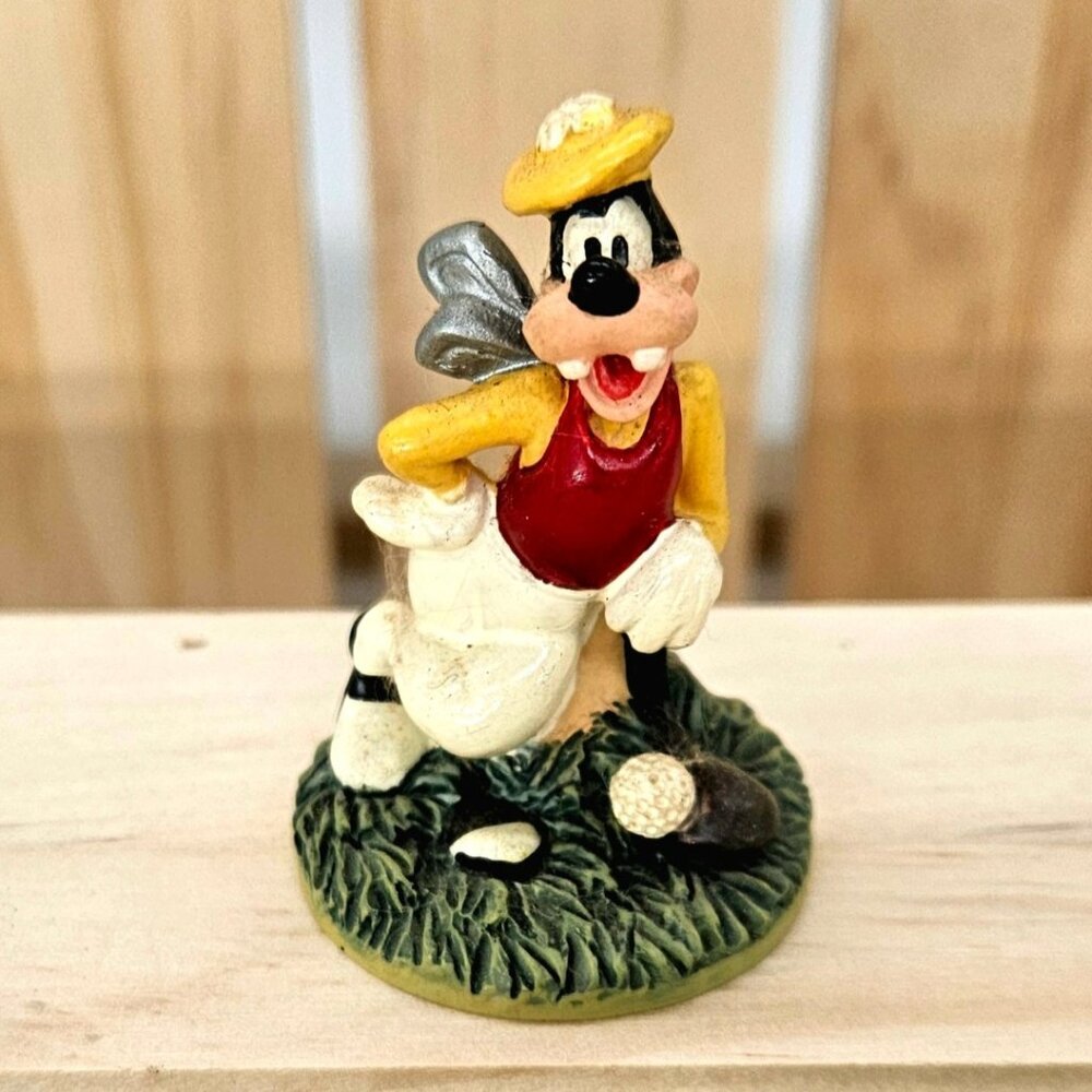 Goofy - Walt Disney Magic Thimble Collection by Lenox